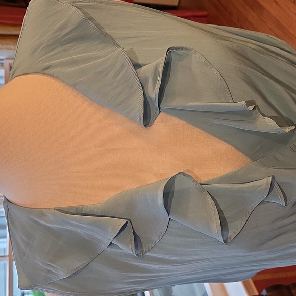 Elegant Blue Ruffle Maxi Dress - Picture 6 of 9